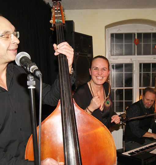 Nic Diamond & the mellow tunes